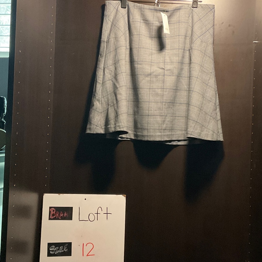 LastChanceB4GoodWill LOFT Women's Gray Checkered Mini Skirt